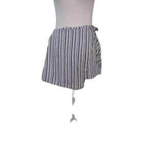 Hollister XS scort High Rise Lined Gauze Striped White Black chic Linen flowy